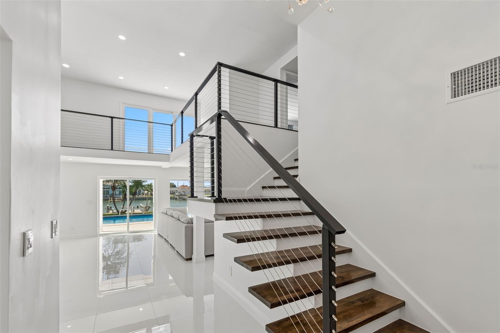 775 Capri Blvd, Treasure Island, FL 33706 photo