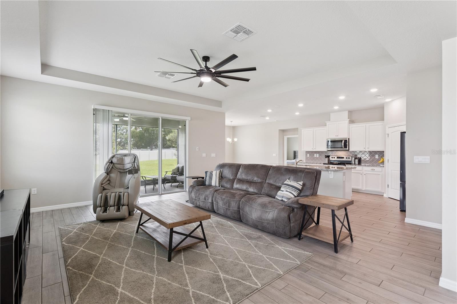 17954 Hither Hills Cir, Winter Garden, FL 34787 photo