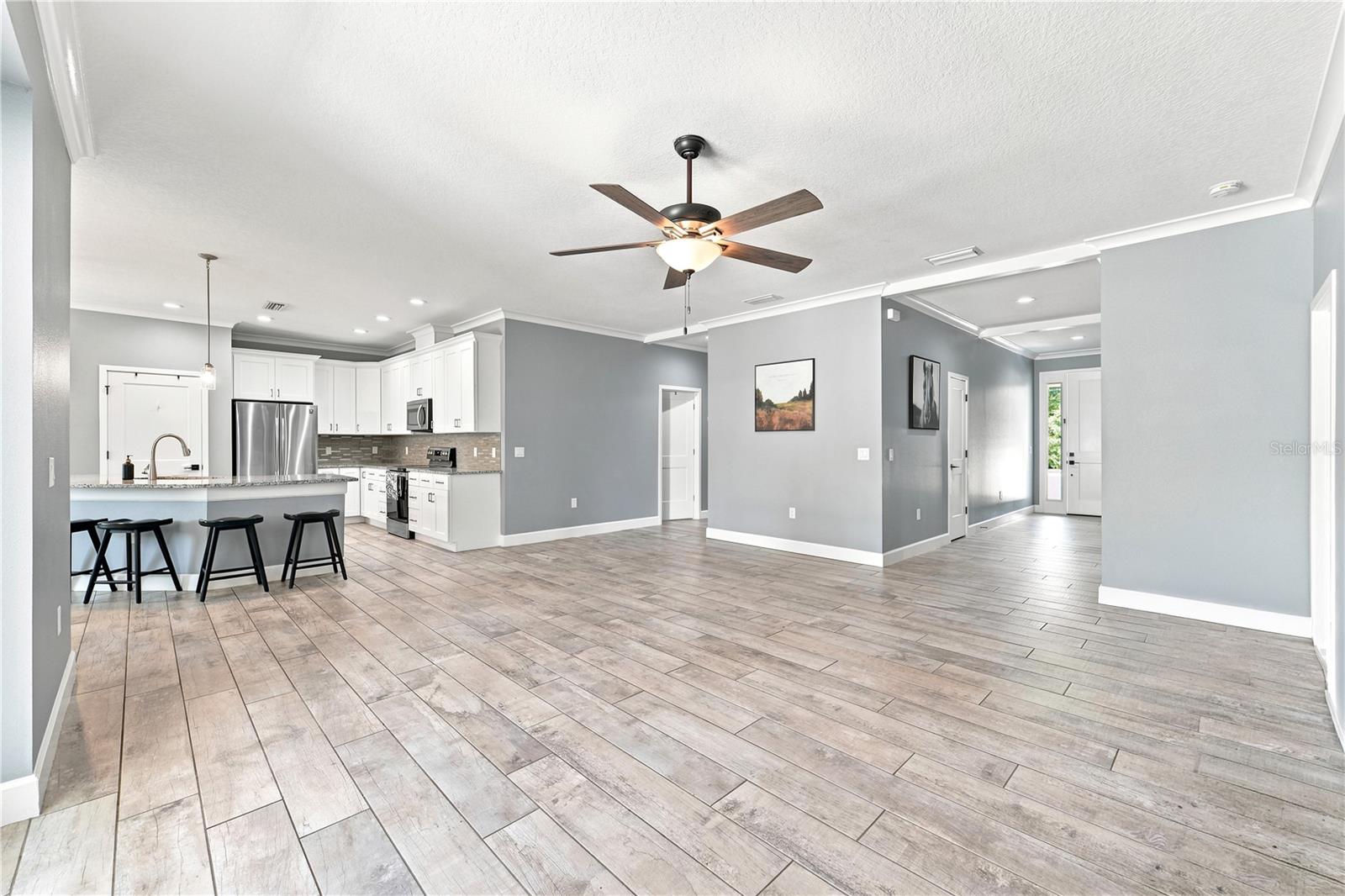 125 Longwood Dr, Osteen, FL 32764 photo