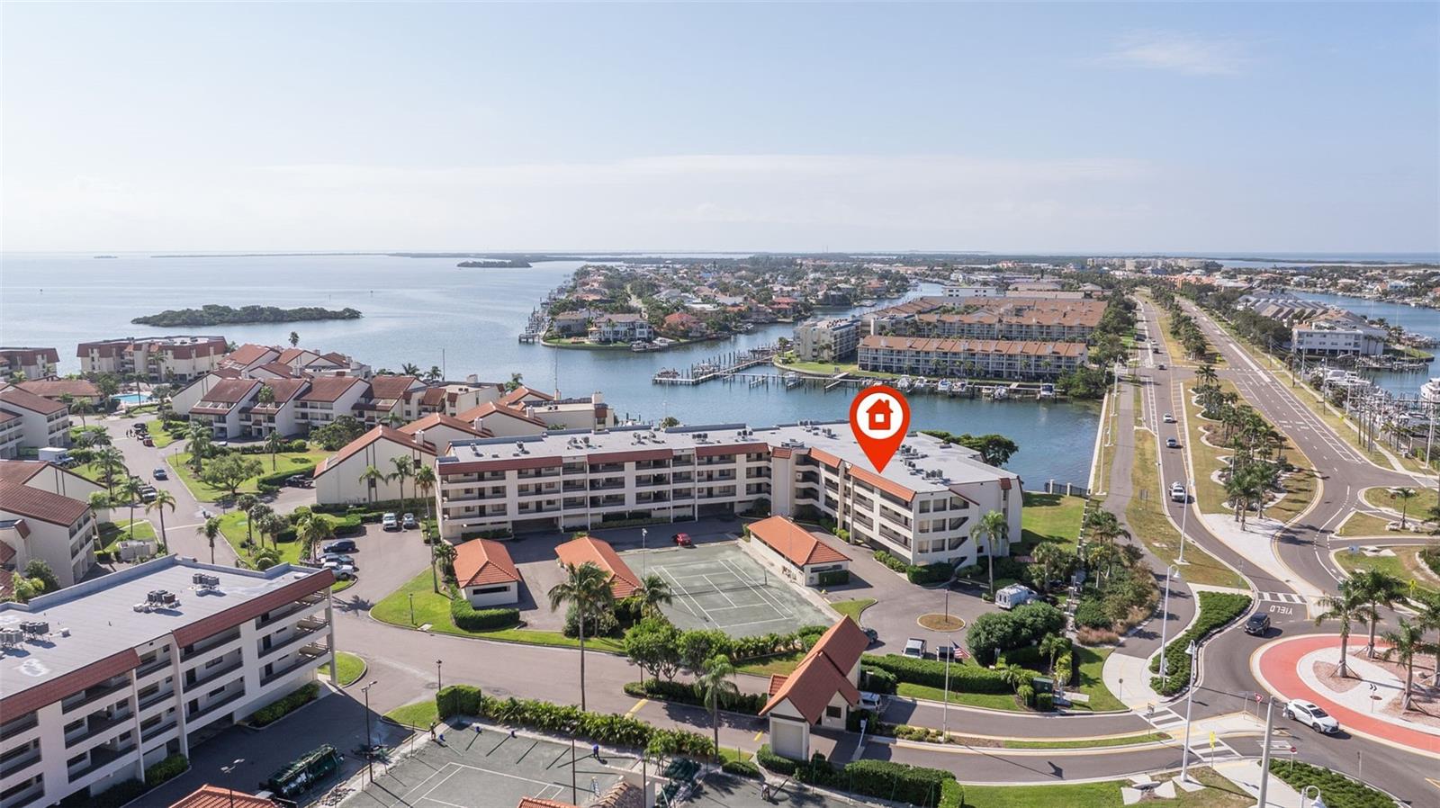106 1 St, Tierra Verde, FL 33715