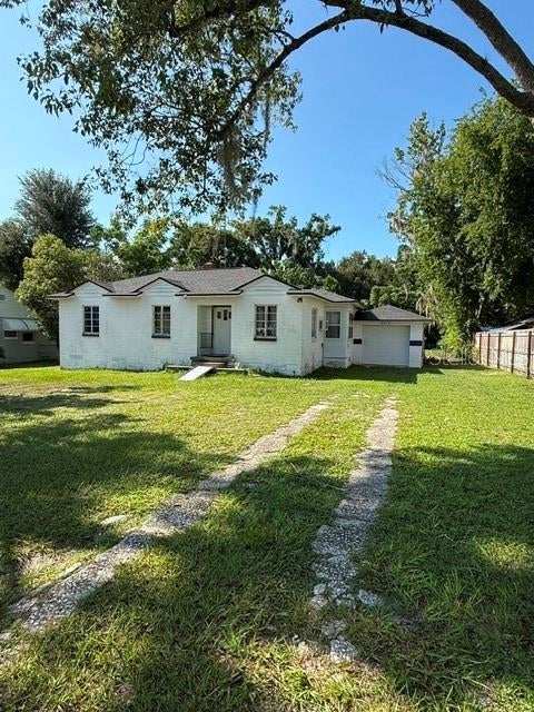 2312 Butler St, Leesburg, FL 34748