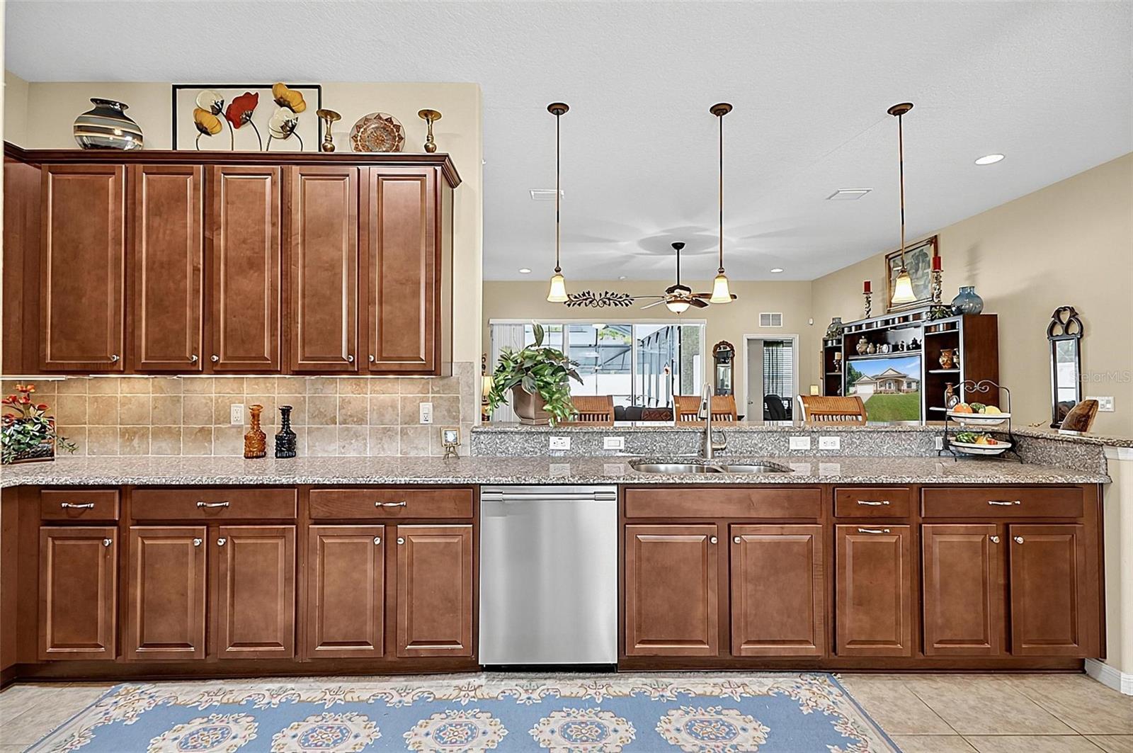 2 Lytton Ln, Palm Coast, FL 32137 photo
