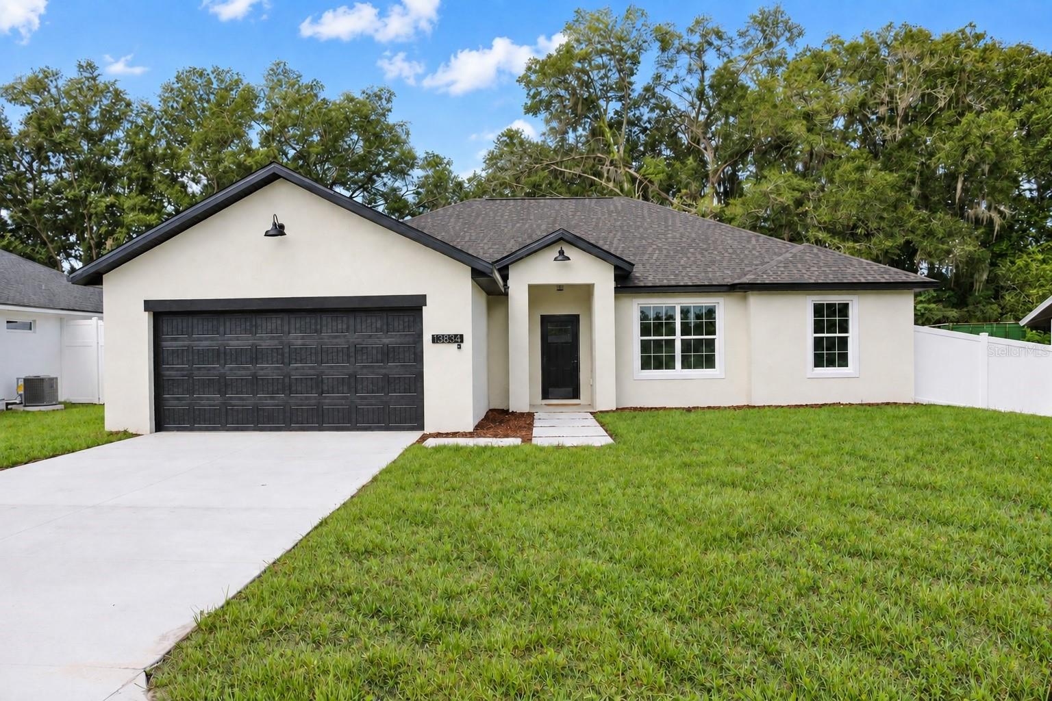 13834 33 Ct, Summerfield, FL 34491