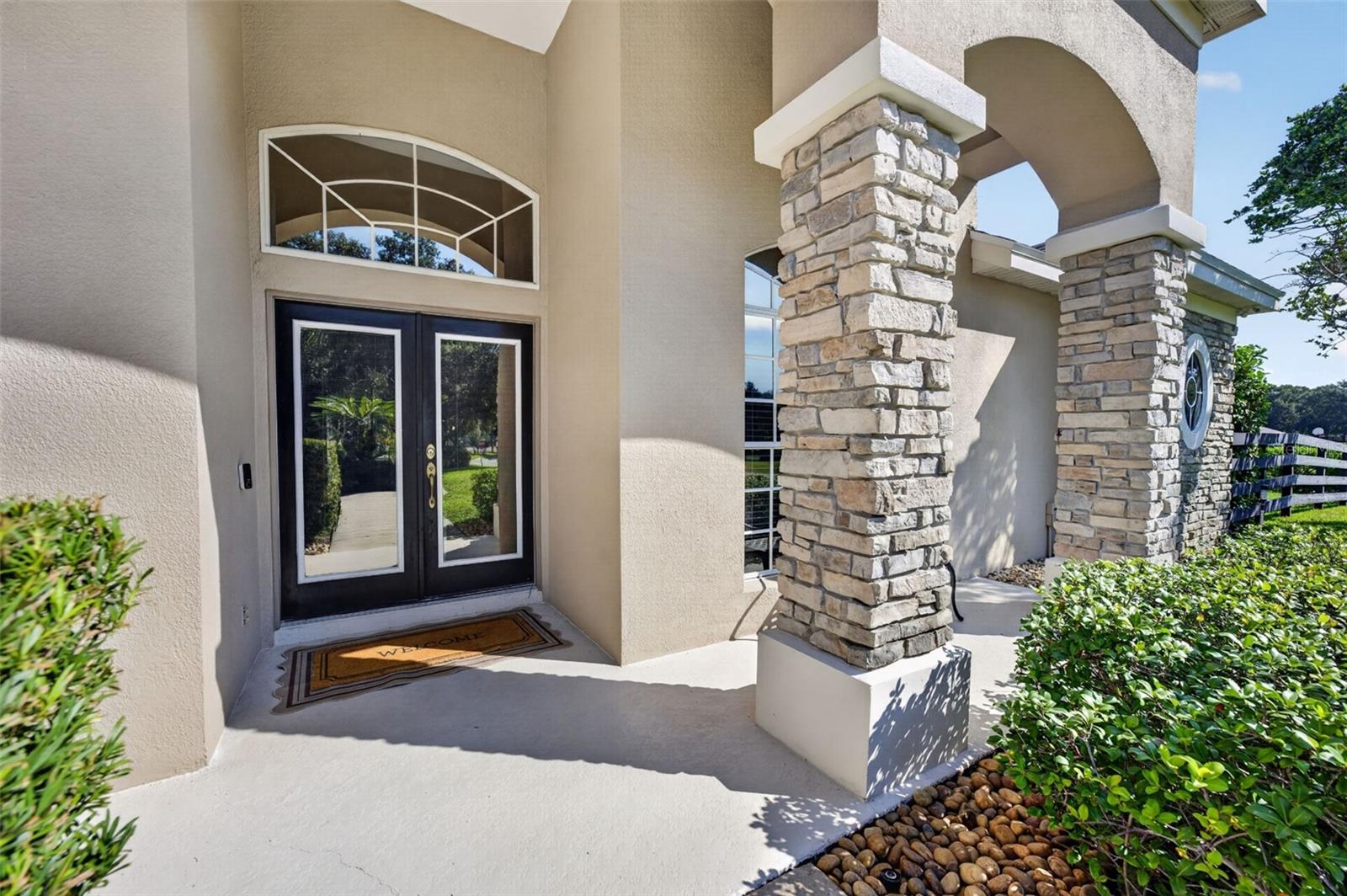 25013 Derby Dr, Sorrento, FL 32776 photo