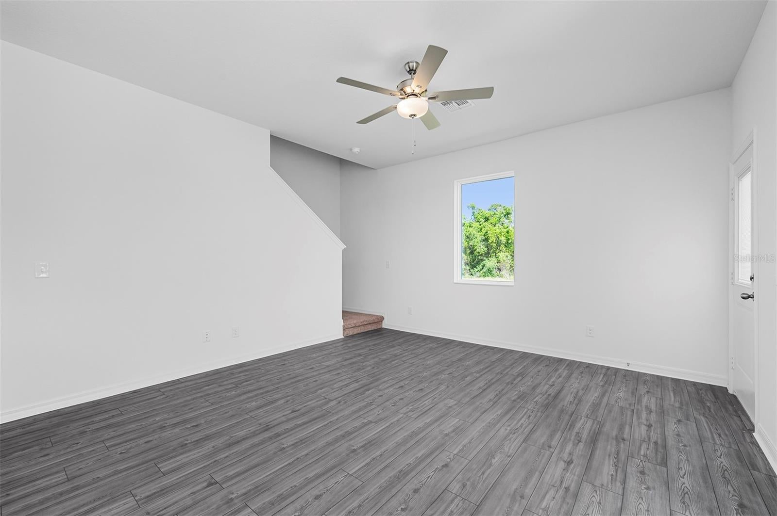 564 Bay Leaf Dr, Poinciana, FL 34759 photo