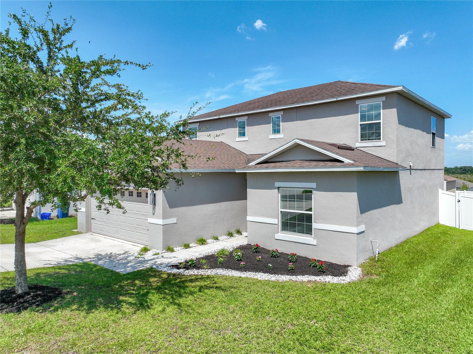 405 Kestrel Dr, Groveland, FL 34736 photo