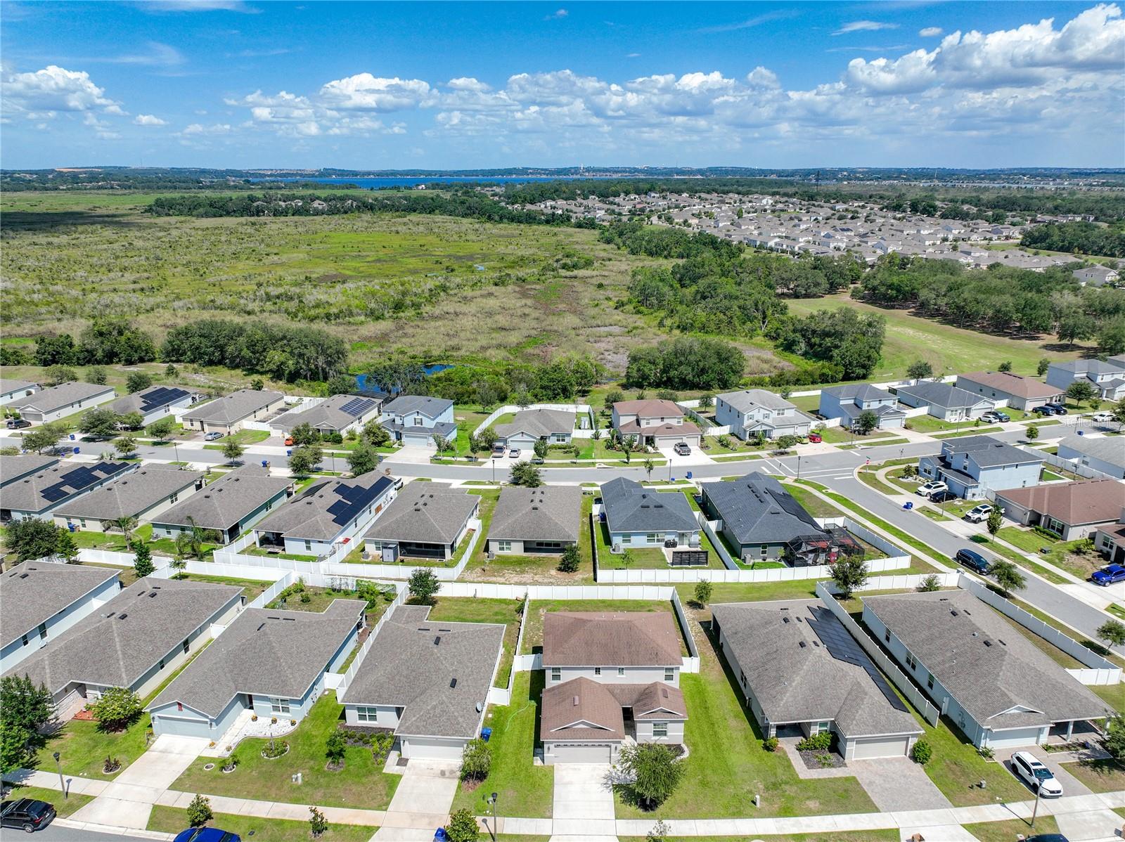405 Kestrel Dr, Groveland, FL 34736 photo