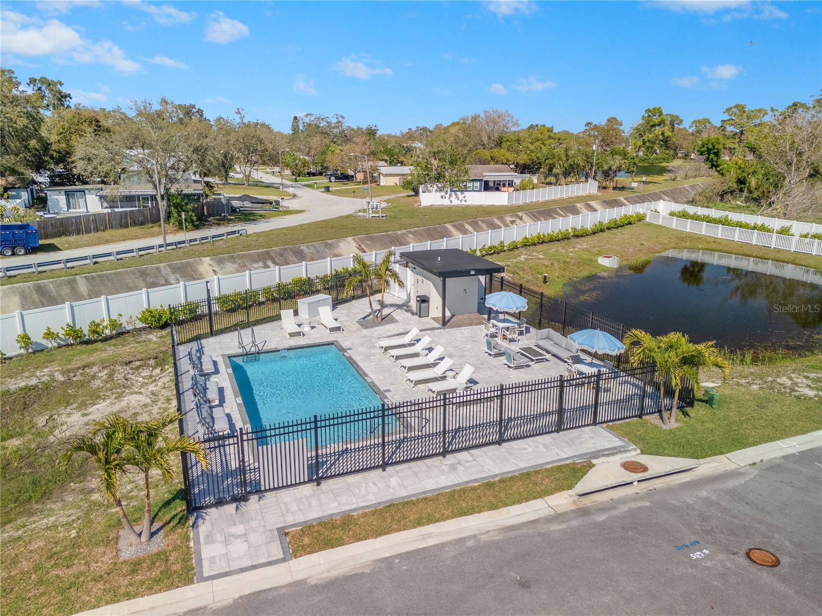 6206 64 Way, Pinellas Park, FL 33781 photo