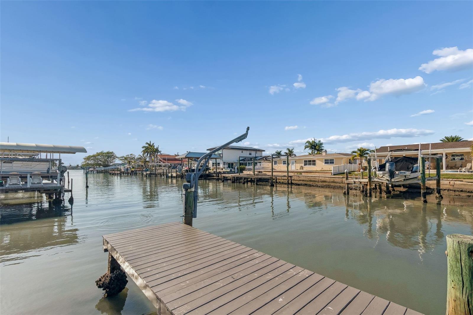 4415 Clearwater Harbor Dr, Largo, FL 33770 photo