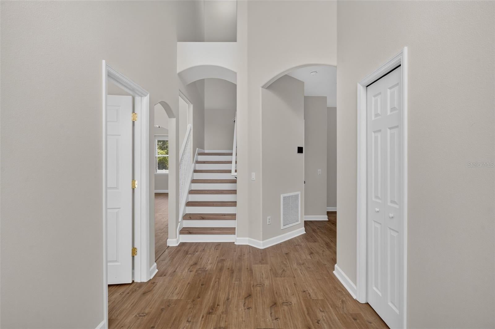 166 W 11 St, Chuluota, FL 32766 photo