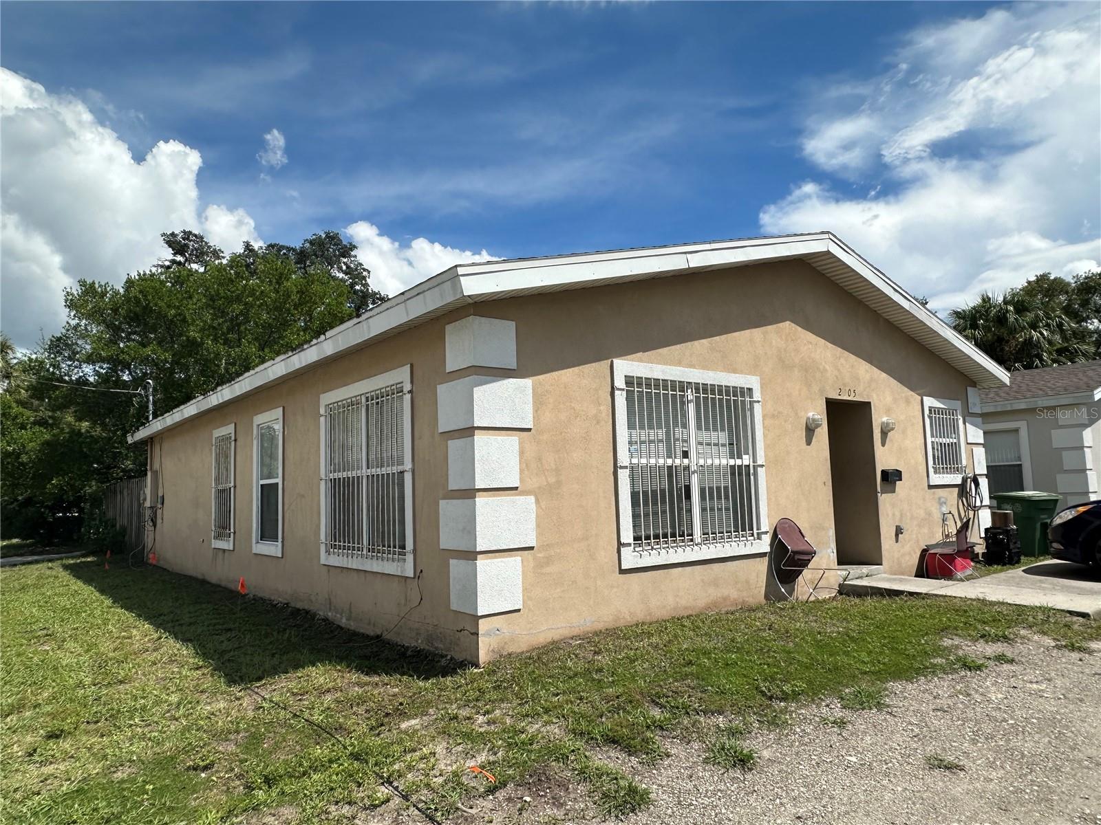 2305 28 Ave, Tampa, FL 33605