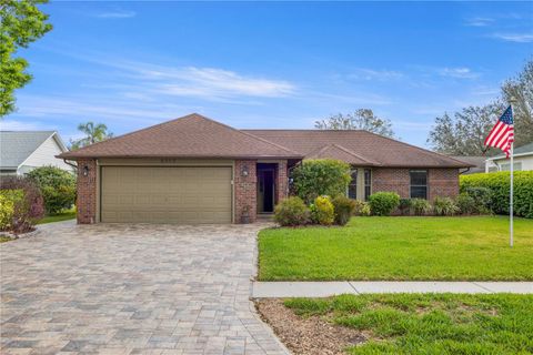 Single Family Residence in ZEPHYRHILLS FL 6352 HUNTINGTON DRIVE.jpg