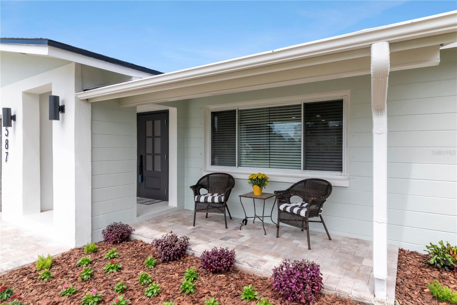2587 60 Ave, Saint Petersburg, FL 33712 photo