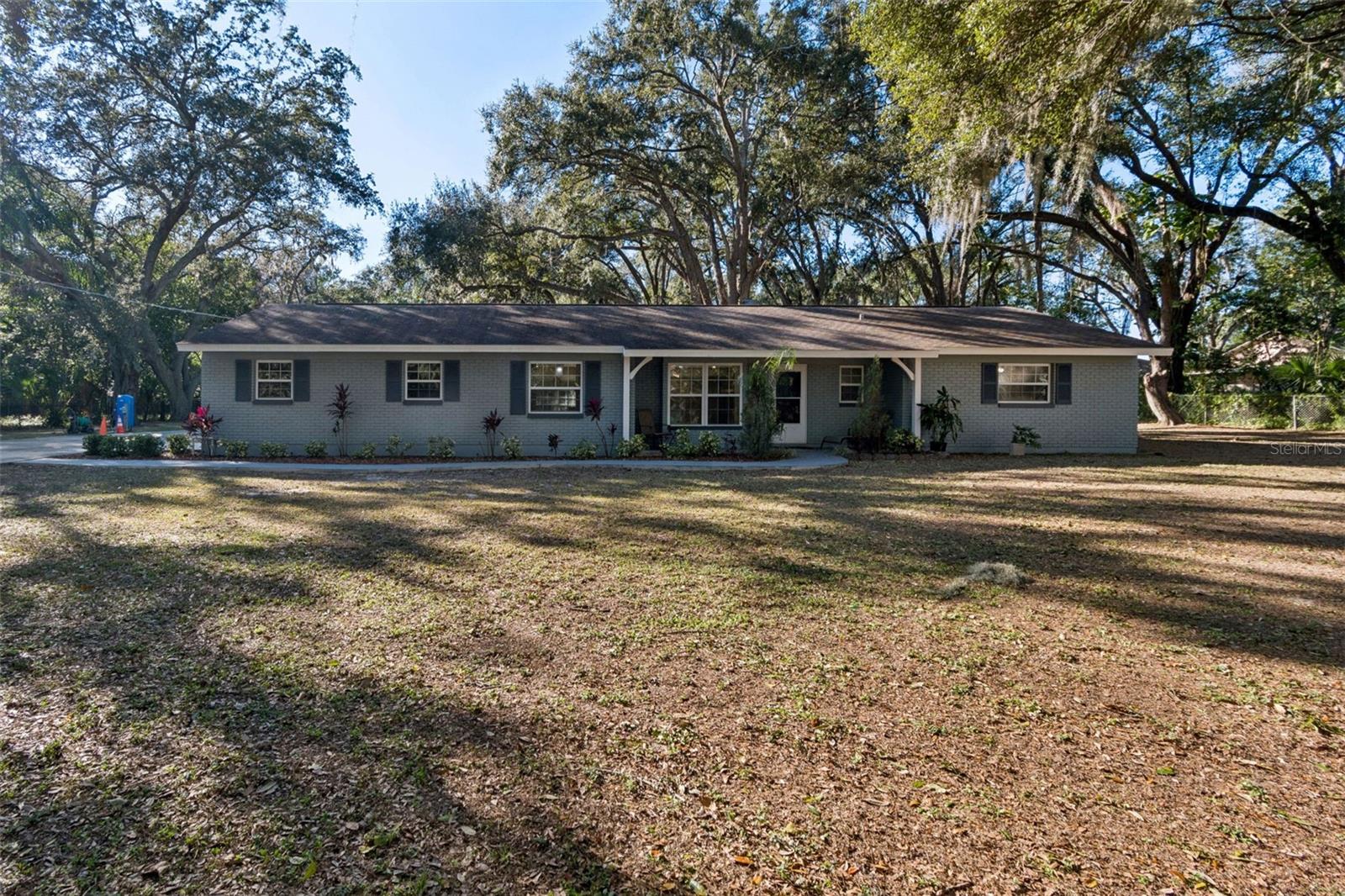 9628 Davis Rd, Tampa, FL 33637