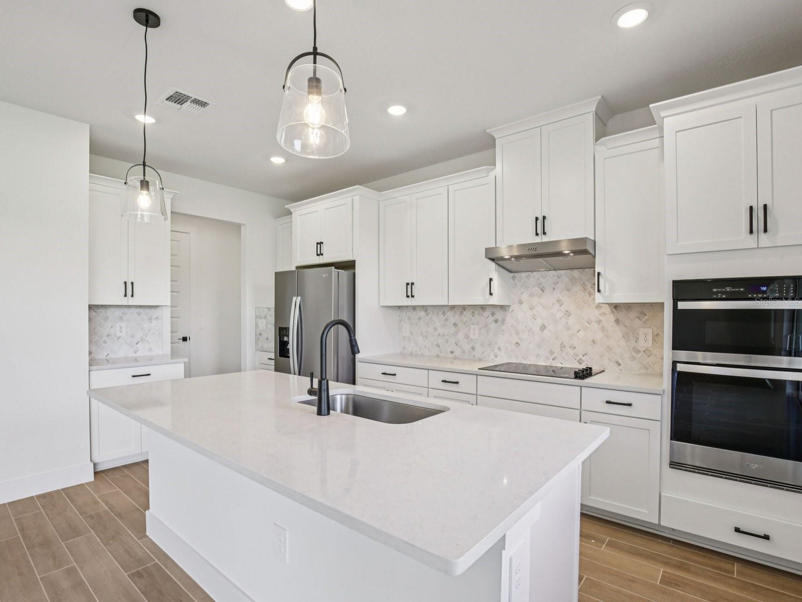 156 Shady Edge Loop, Nokomis, FL 34275 photo
