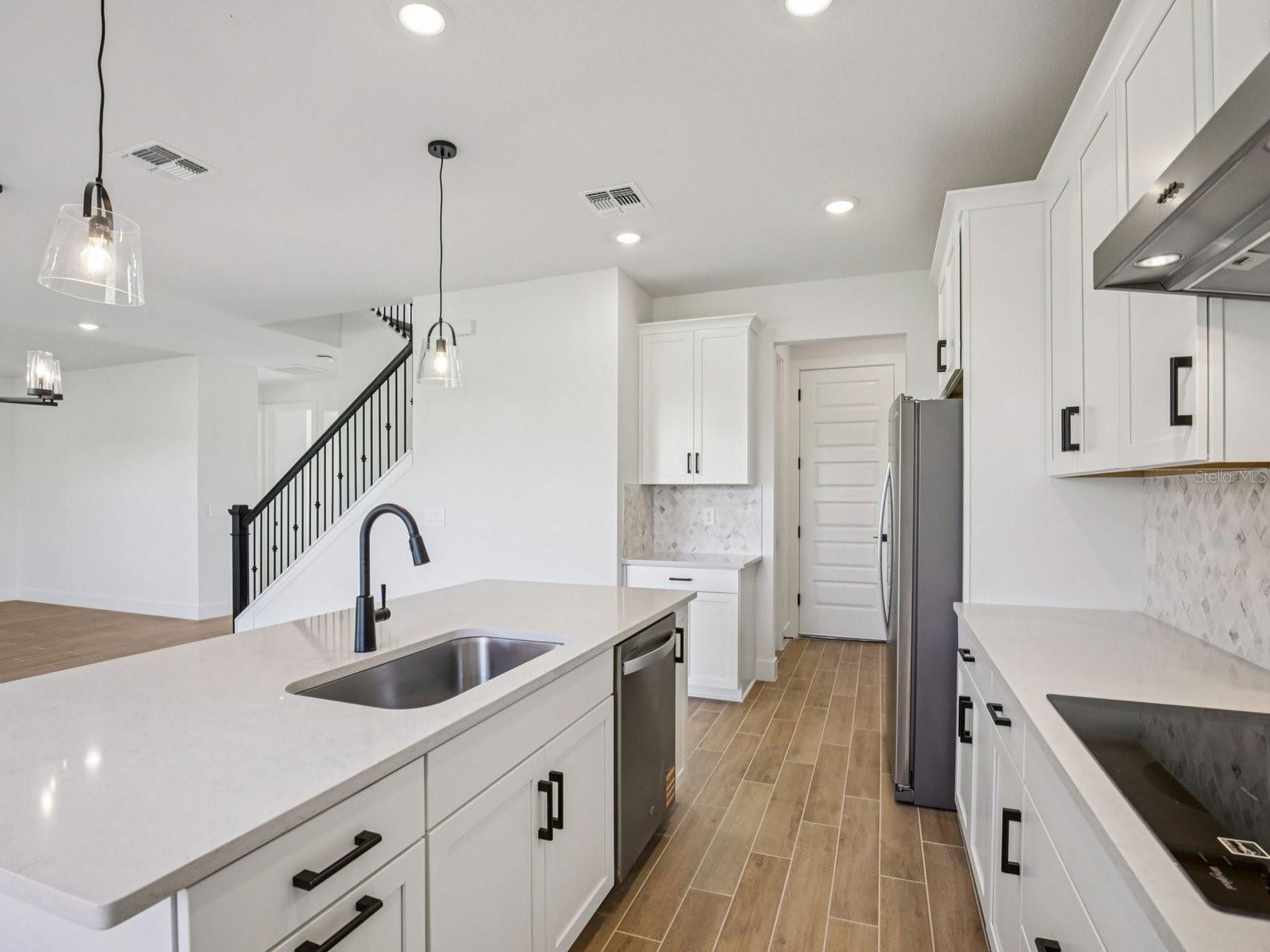 156 Shady Edge Loop, Nokomis, FL 34275 photo