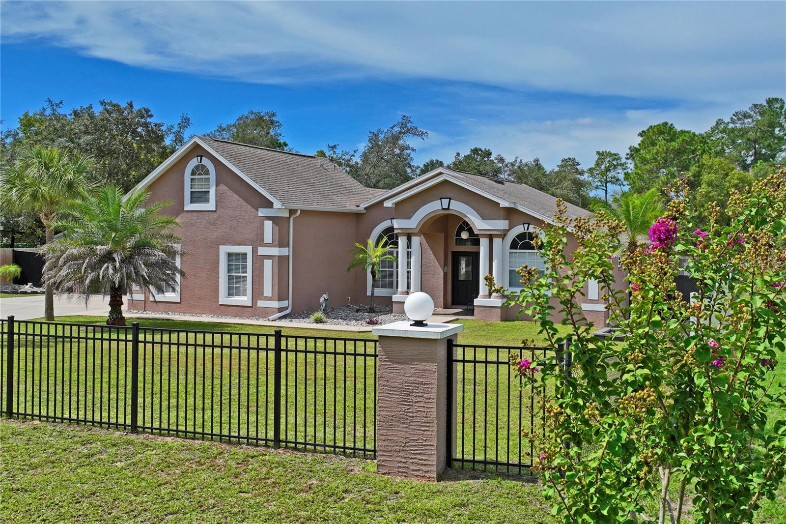 11309 Lapwing Rd, Weeki Wachee, FL 34614 photo