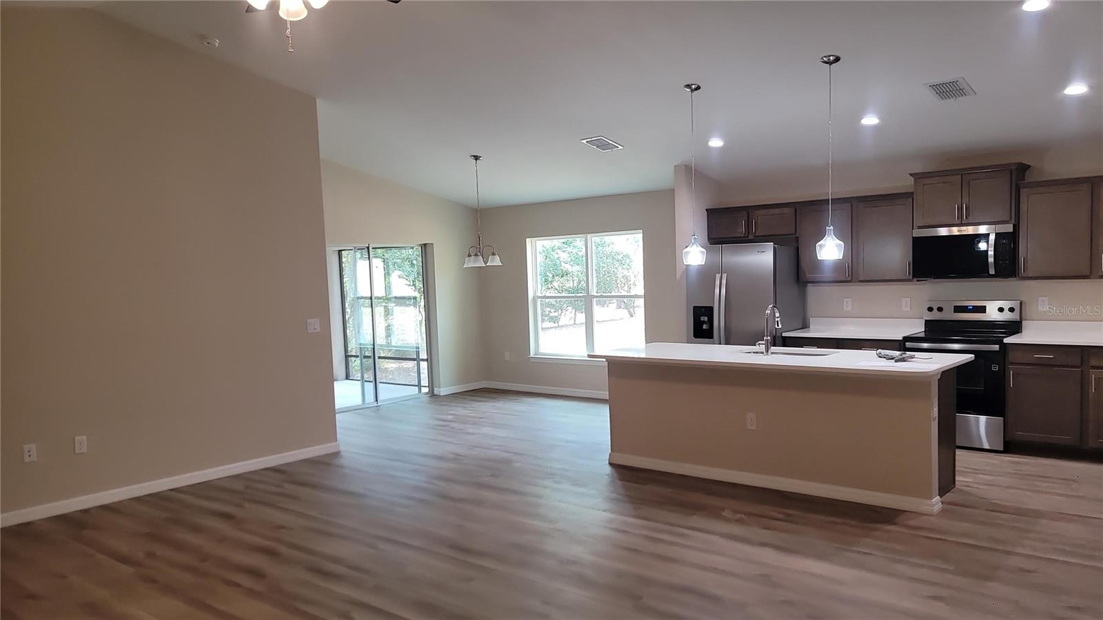 19396 SW 101 Place Rd, Dunnellon, FL 34432 photo