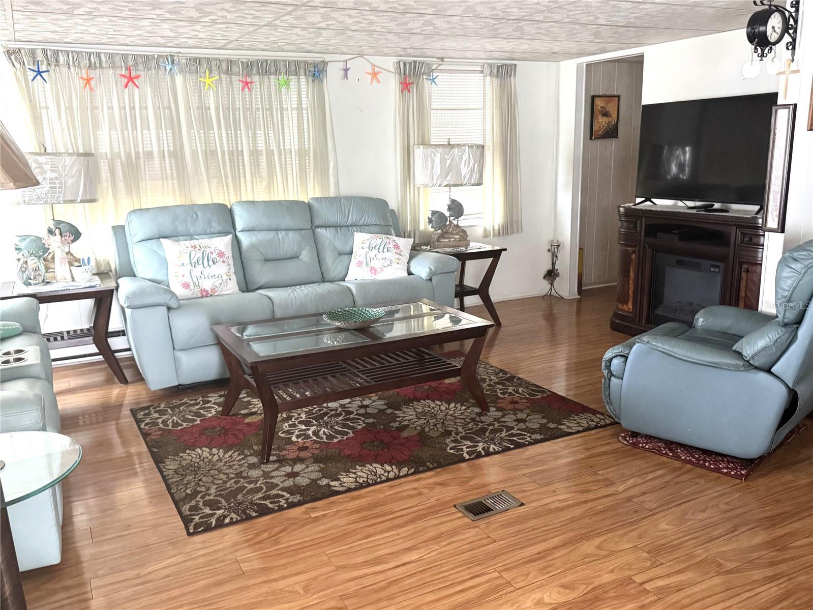 254 Southwinds Dr, Sarasota, FL 34231 photo