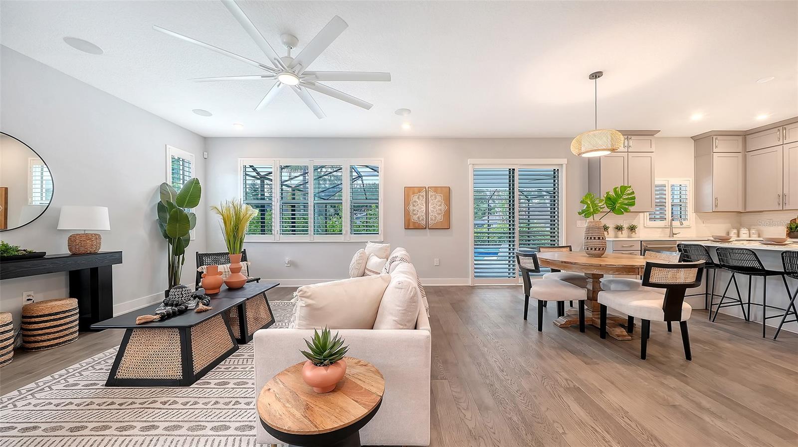 2554 Floyd St, Sarasota, FL 34239 photo
