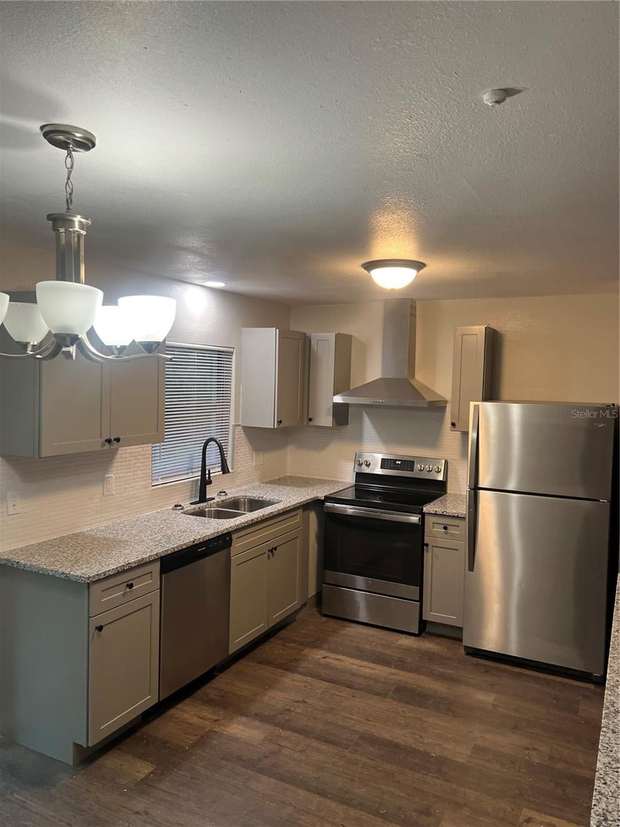 1606 NW 20 Ct, Ocala, FL 34475 photo