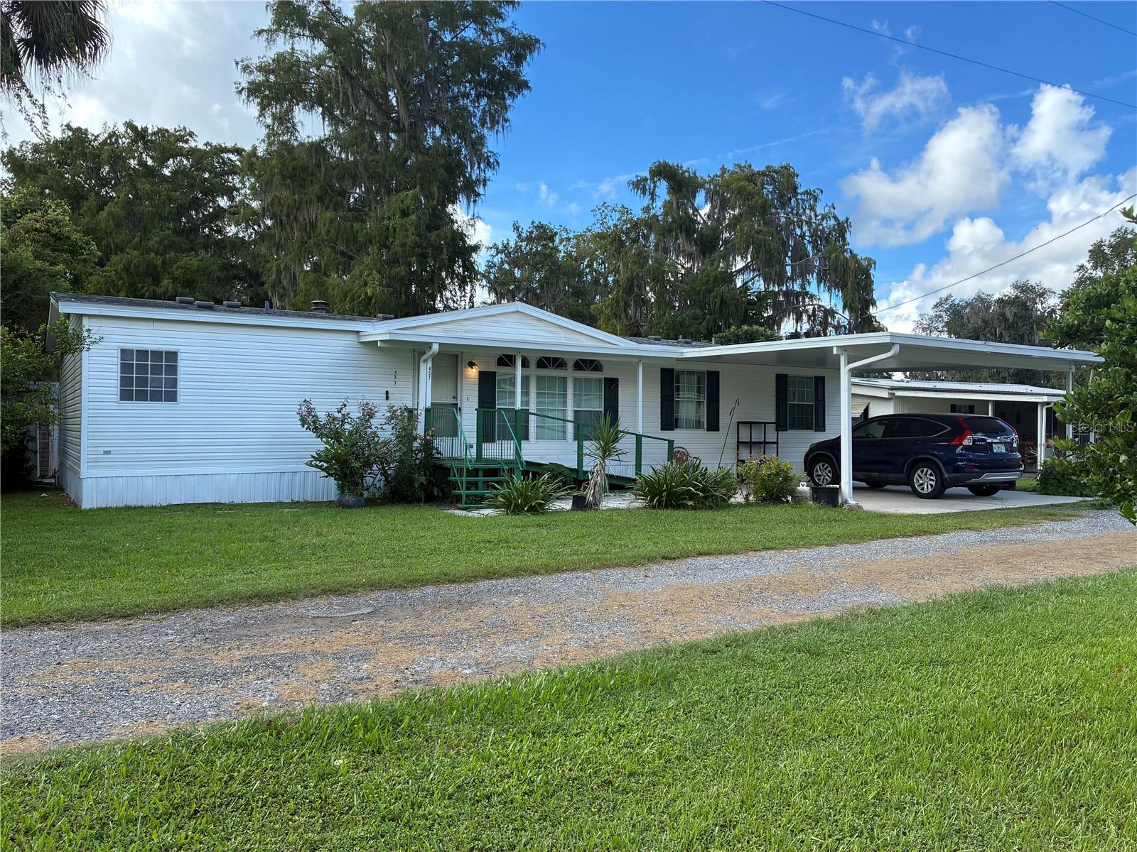 457 5 Rd, Lake Panasoffkee, FL 33538
