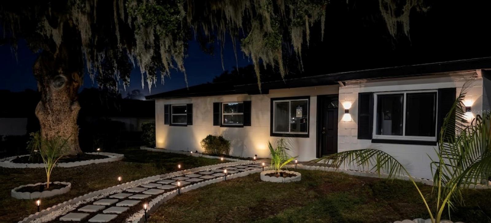 1000 E Dixie Ave, Leesburg, FL 34748 photo
