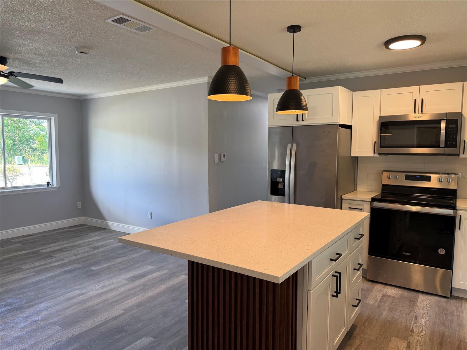 1000 E Dixie Ave, Leesburg, FL 34748 photo