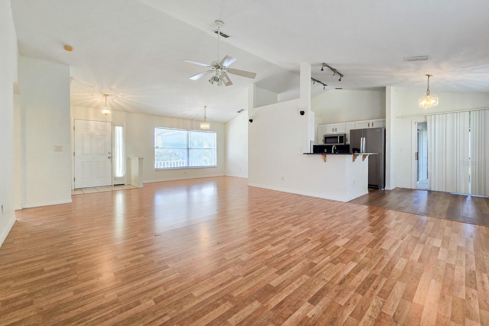 10417 Lake Hasson Cir, Clermont, FL 34711 photo
