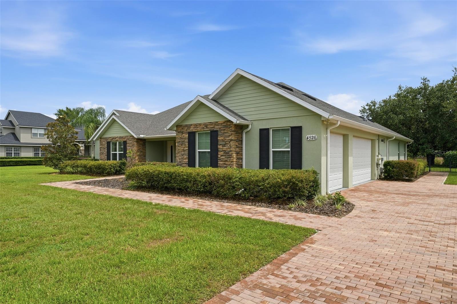 4526 Claire Rose Ct, Mount Dora, FL 32757 photo