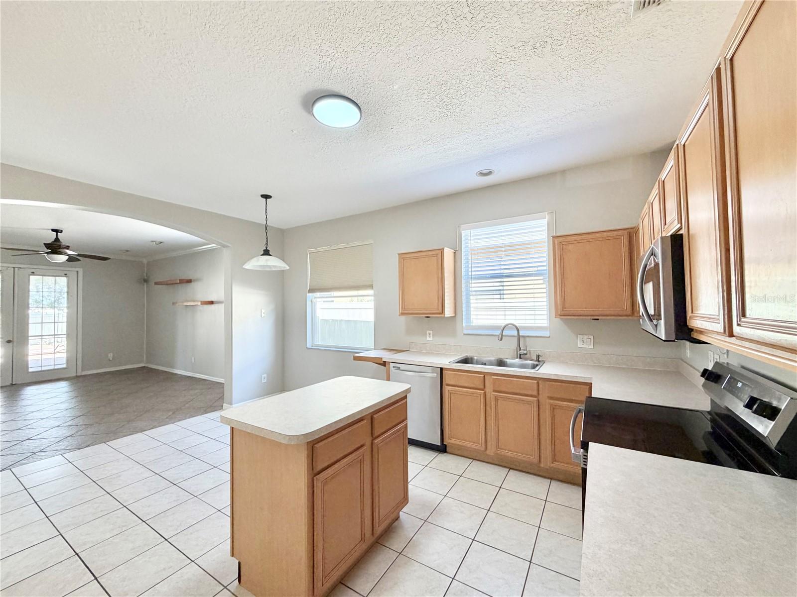 3961 Shawn Cir, Orlando, FL 32826 photo
