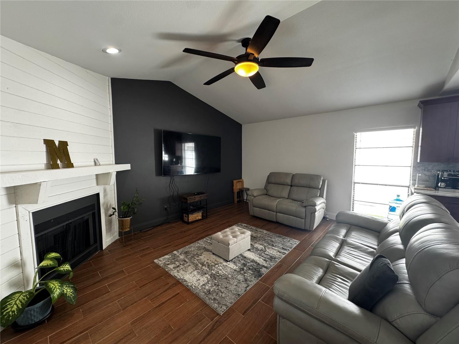 6109 E 130 Ave, Temple Terrace, FL 33617 photo