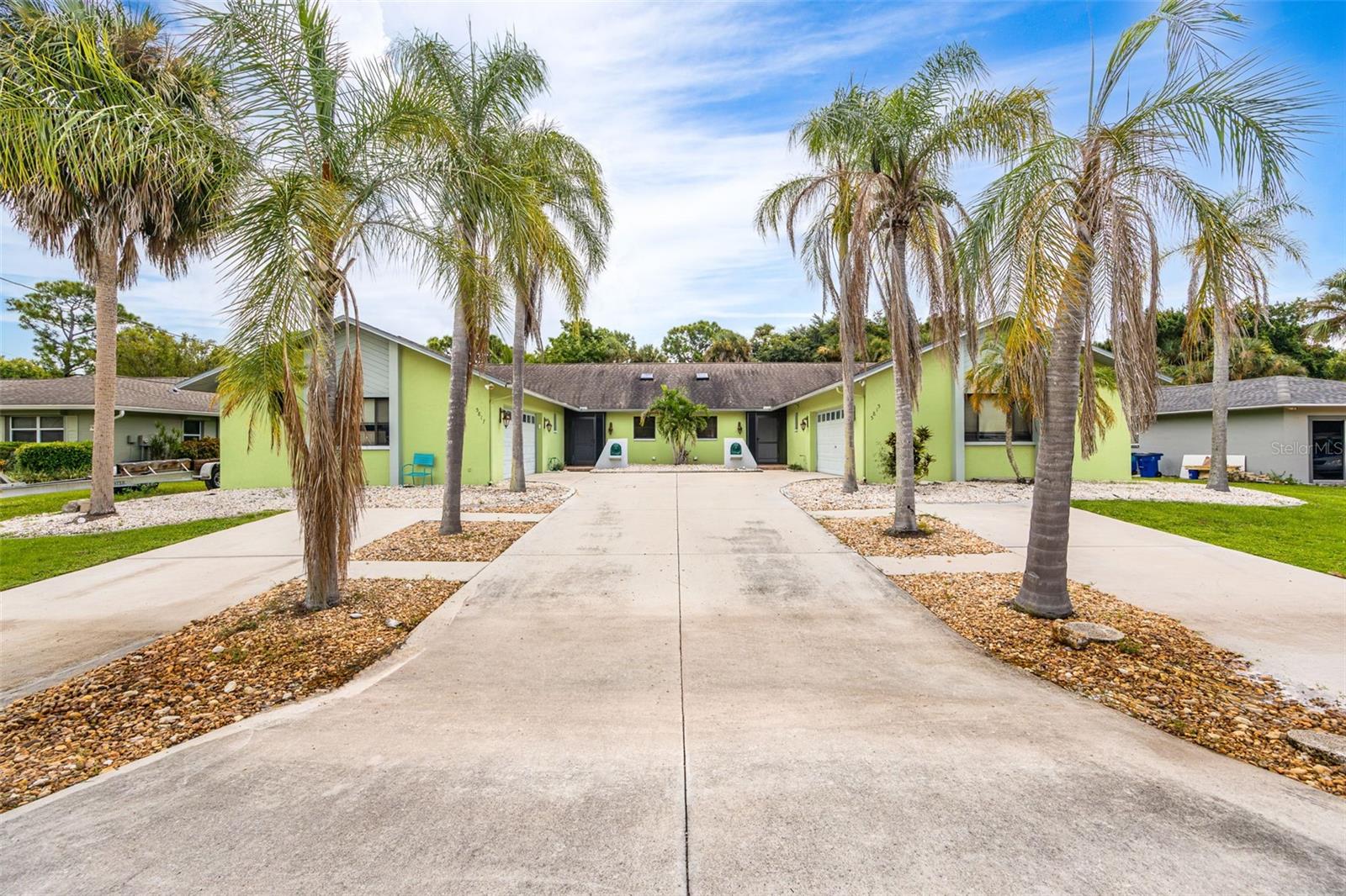 5815 5817 Littlestone Ct, North Fort Myers, FL 33903