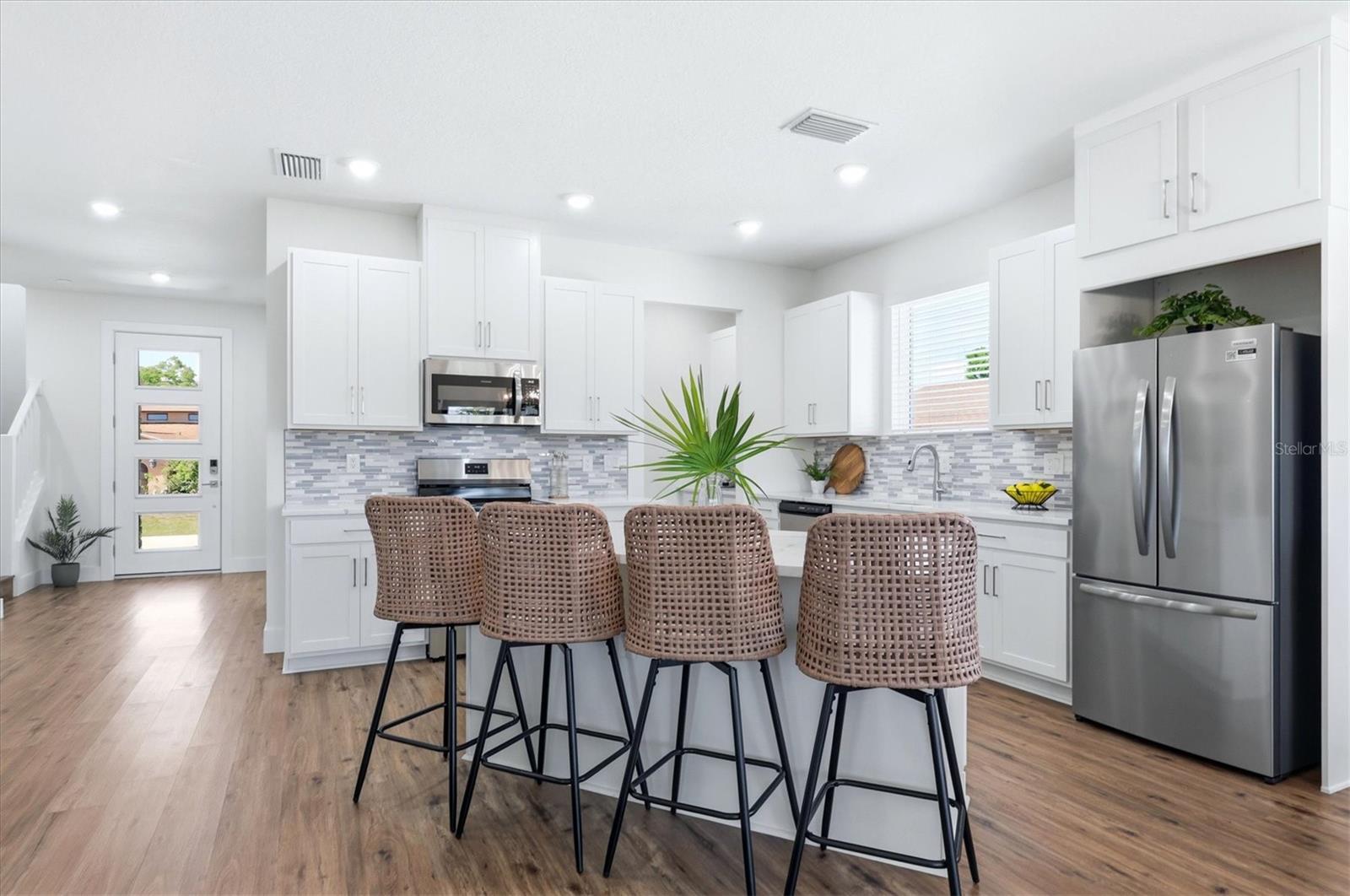 12387 Minot Ave, Port Charlotte, FL 33981 photo