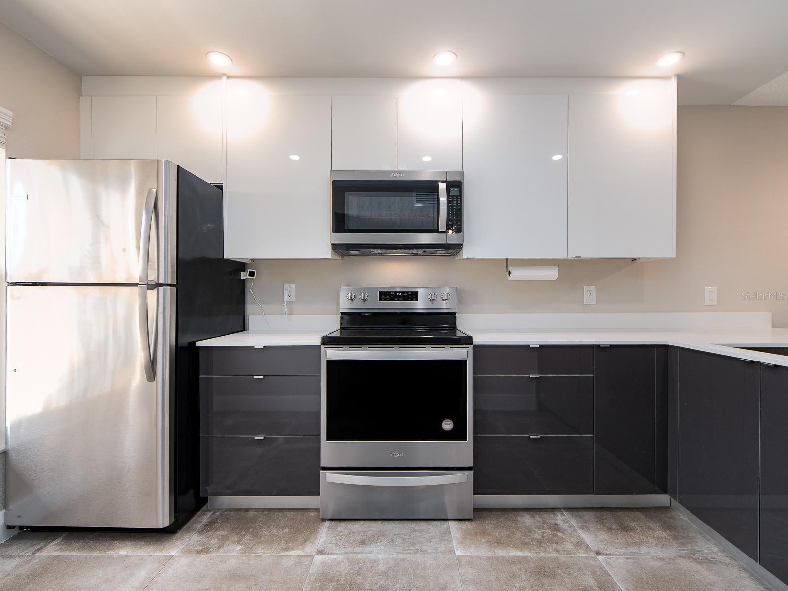 105 Island Way 143, Clearwater, FL 33767 photo