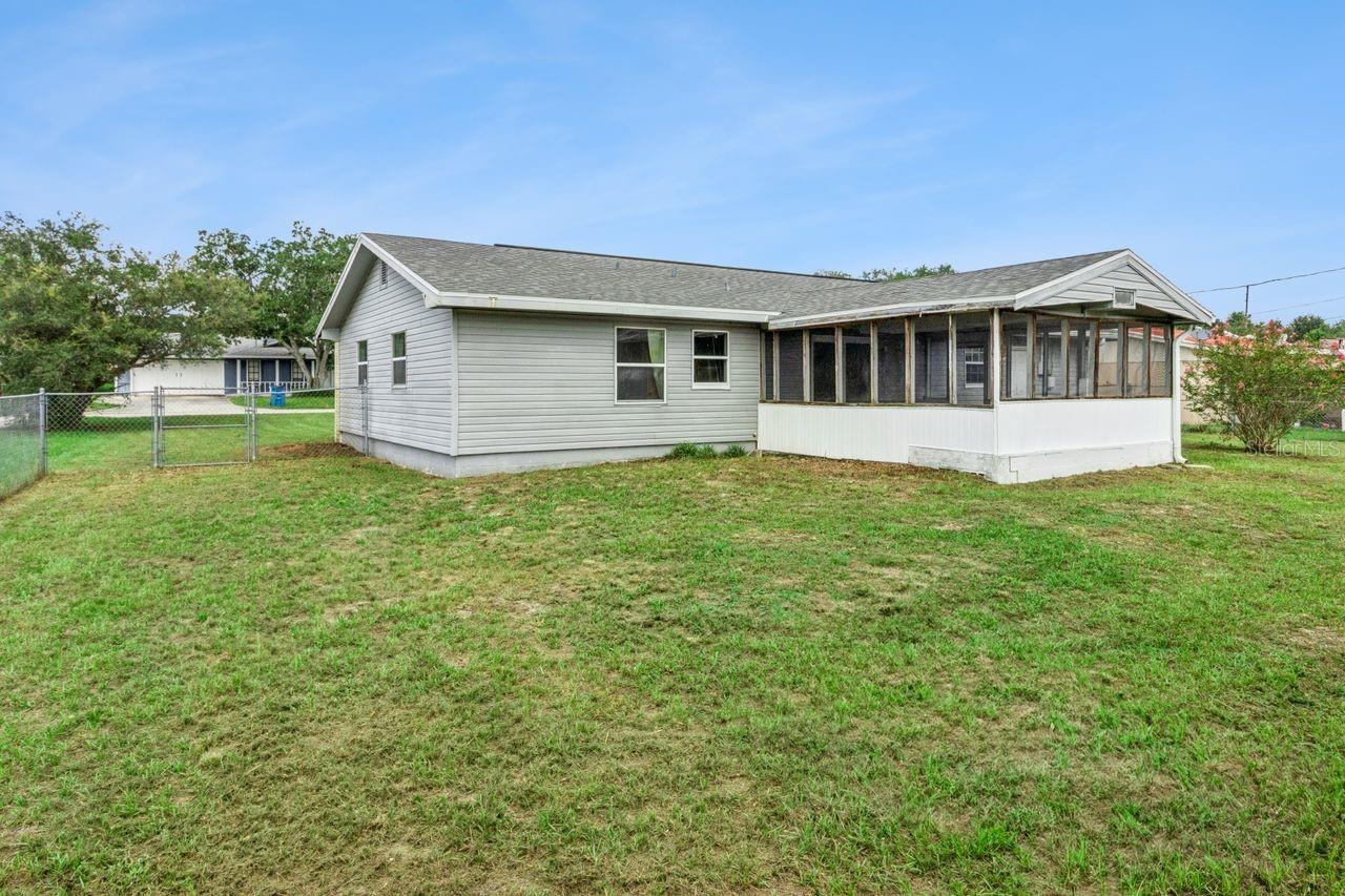 842 Blackwood Dr, Lake Wales, FL 33898 photo