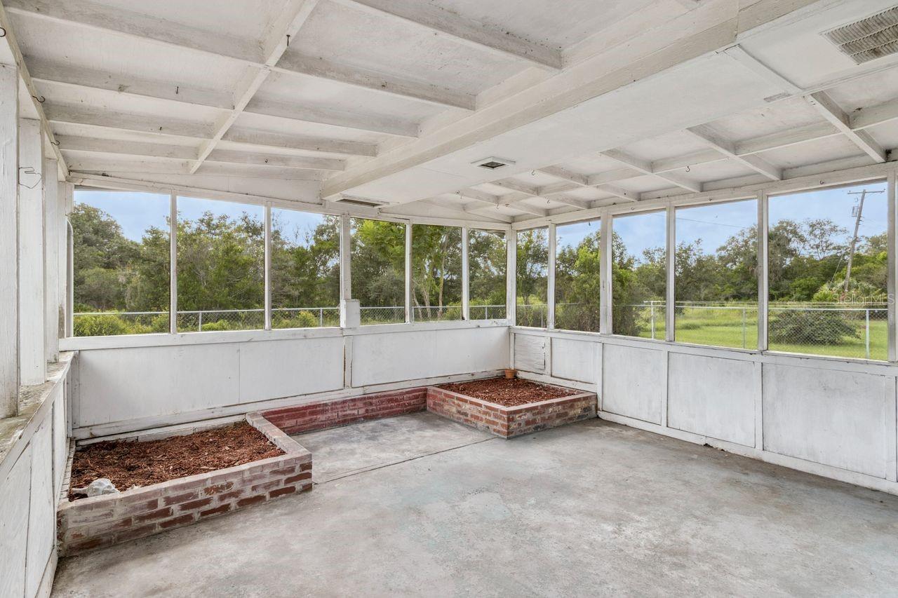 842 Blackwood Dr, Lake Wales, FL 33898 photo