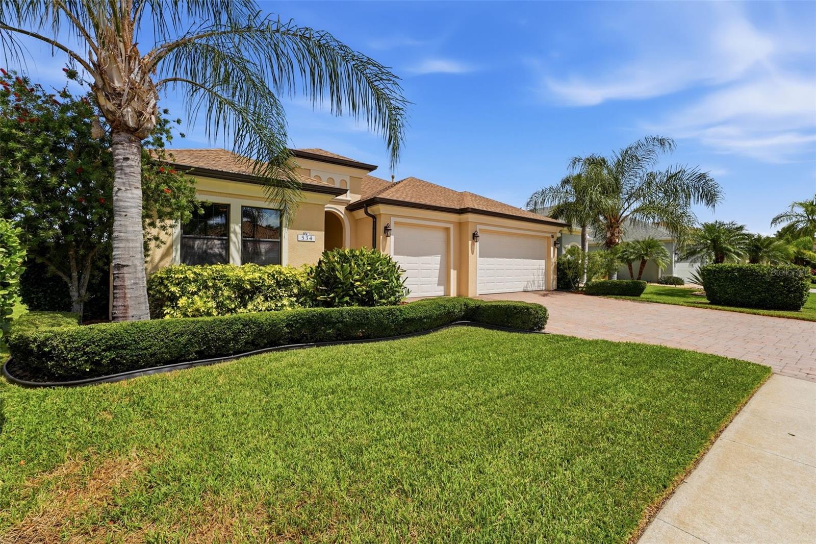 534 Chantilly Trl, Bradenton, FL 34212 photo