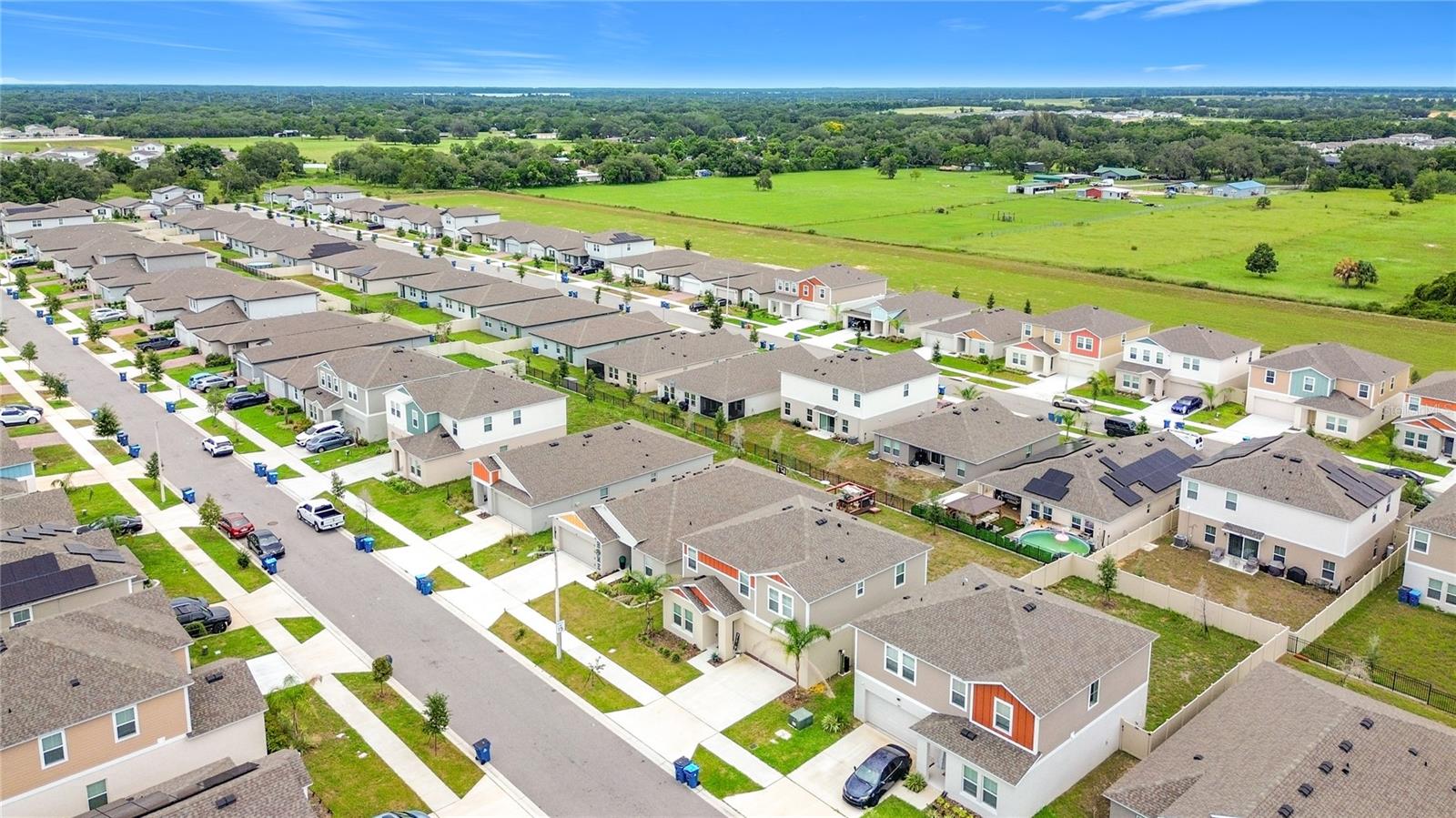 1414 Sea Glass Rd, Haines City, FL 33844 photo