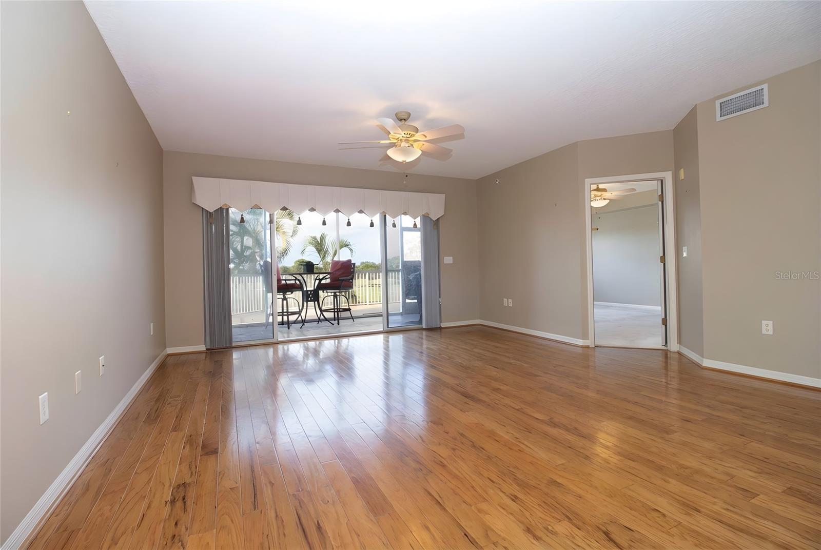1200 Country Club Dr #1101, Largo, FL 33771 photo