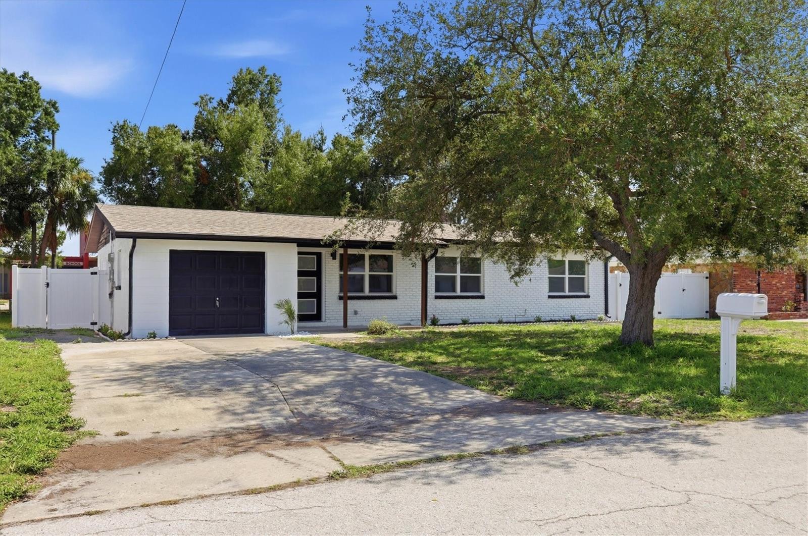 4420 Bay Court Ave, Tampa, FL 33611