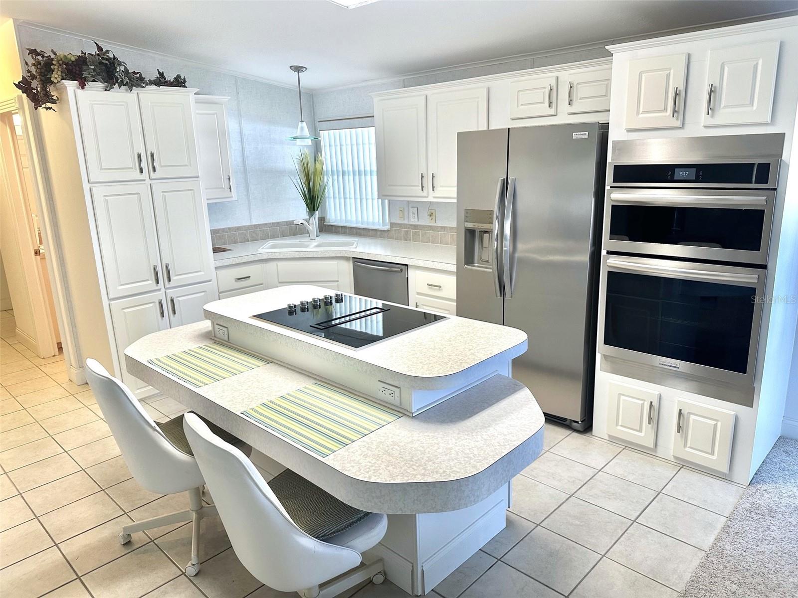 11244 101 Way #136, Largo, FL 33773 photo