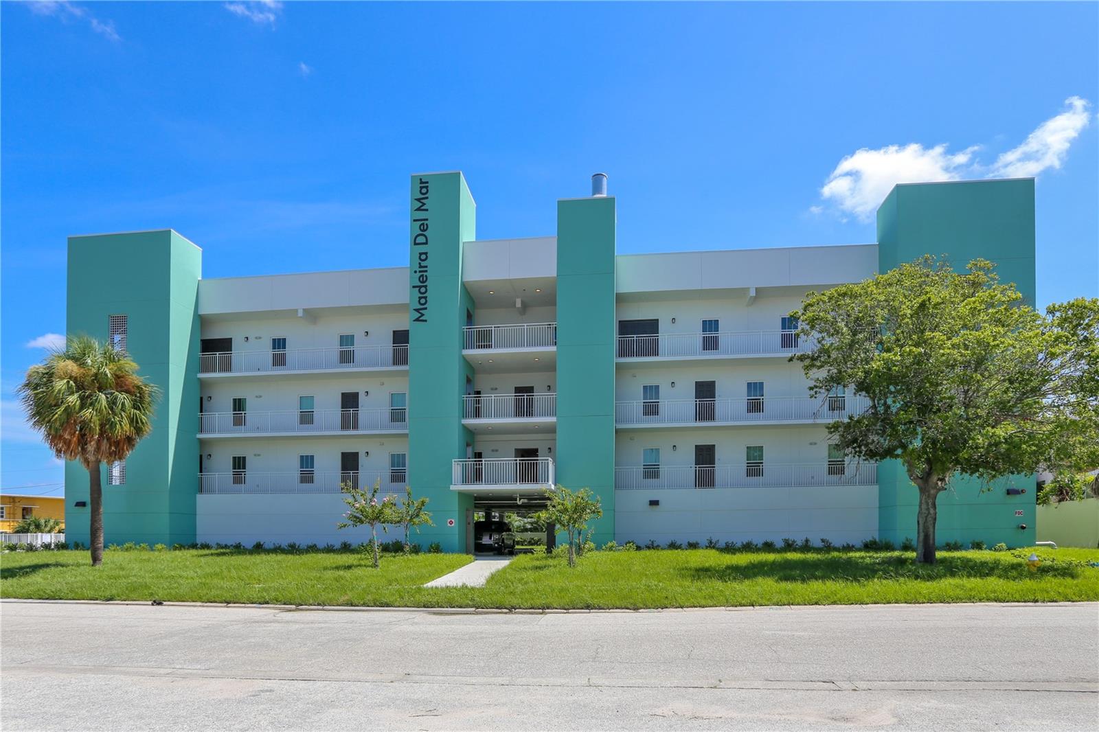 15305 1 St #305, Madeira Beach, FL 33708 photo