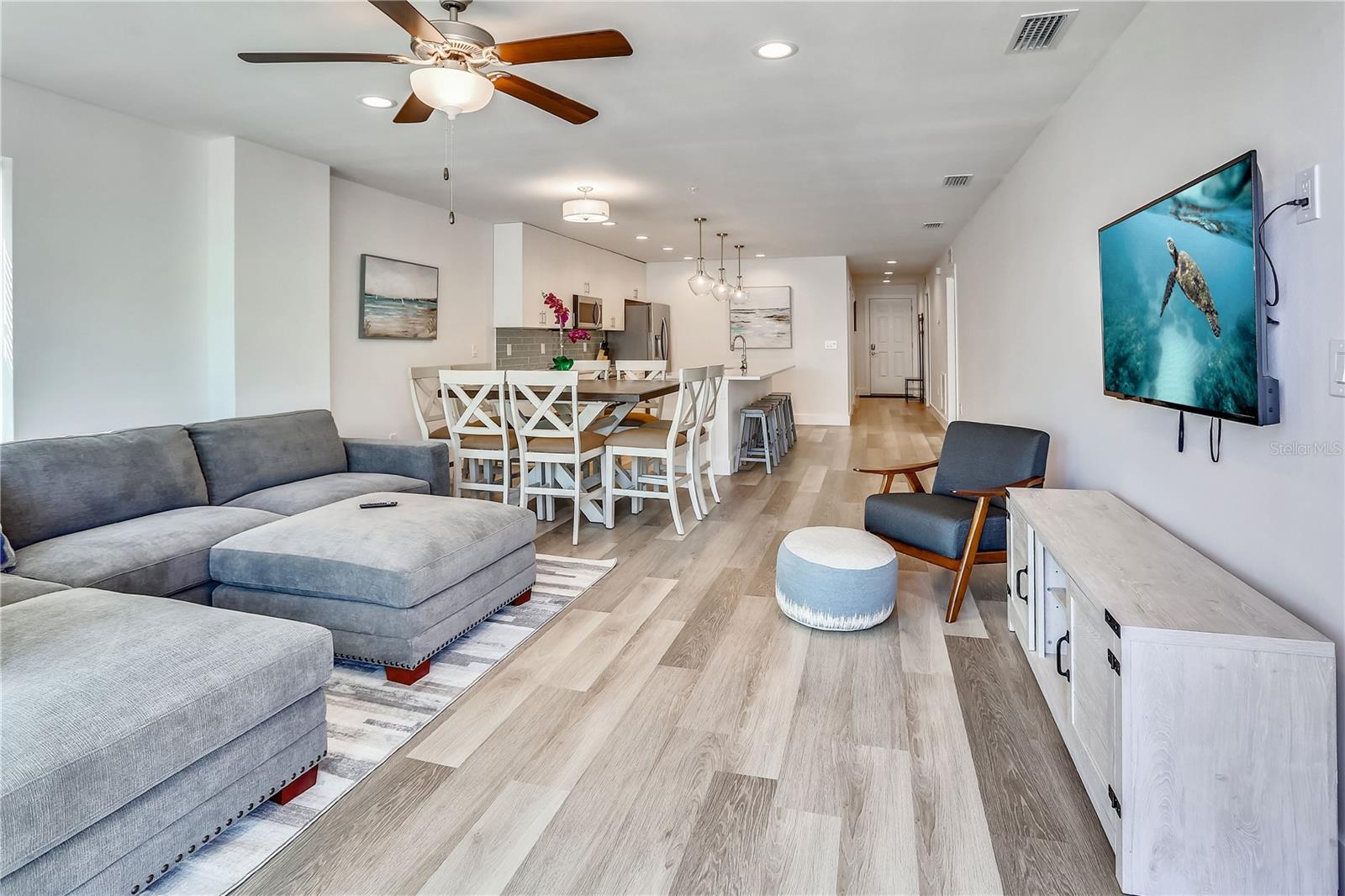 15305 1 St #305, Madeira Beach, FL 33708 photo