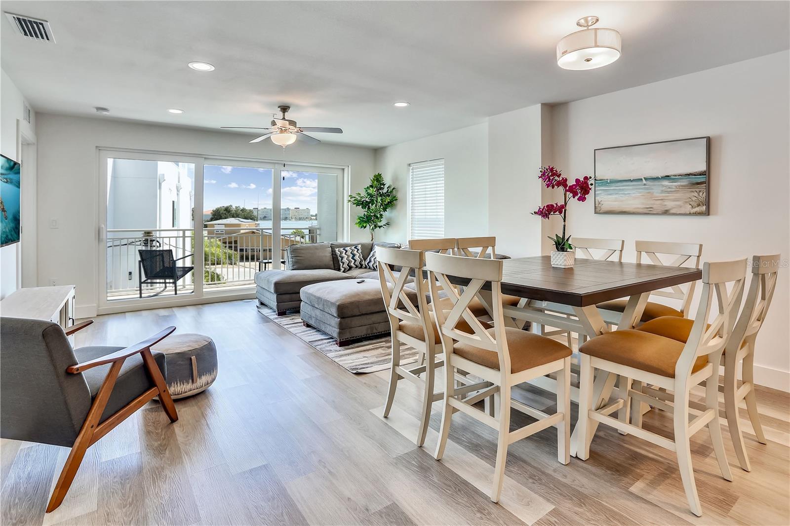 15305 1 St #305, Madeira Beach, FL 33708 photo