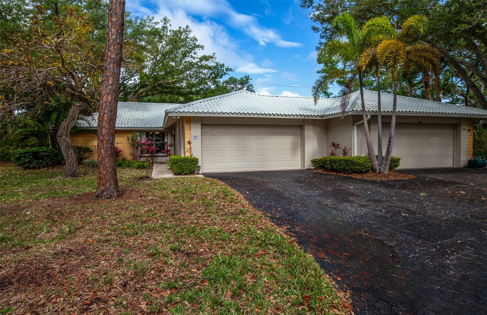 247 Southampton Ln, Venice, FL 34293
