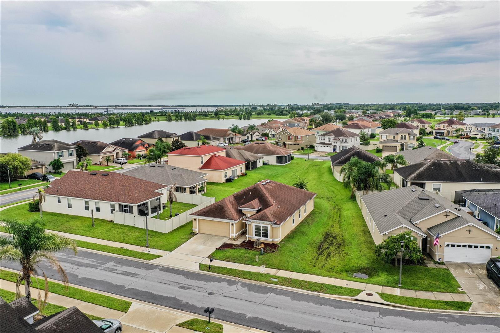 6015 Champlain Pass, Lakeland, FL 33805 photo