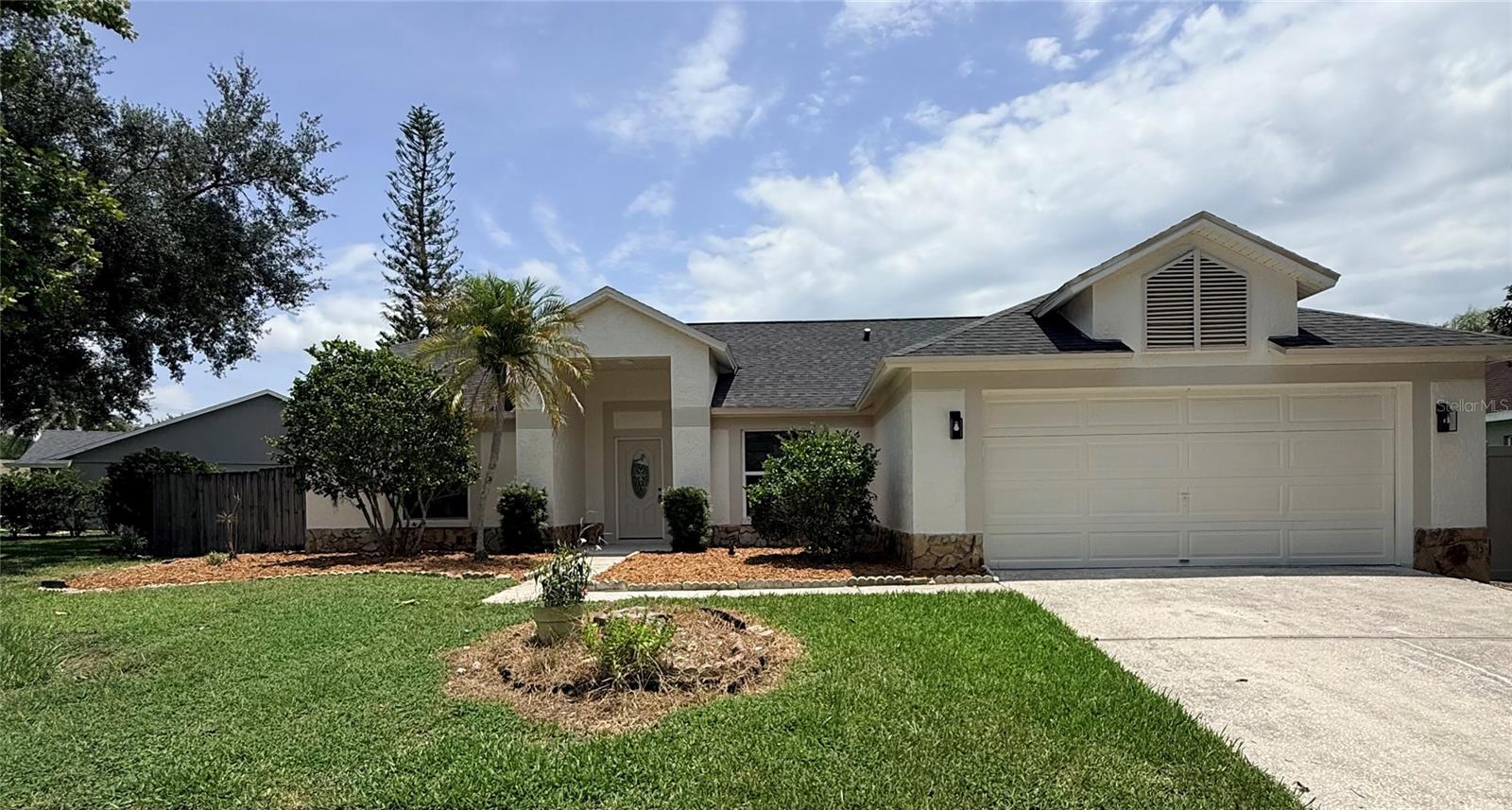 9207 Mill Cir, Tampa, FL 33647
