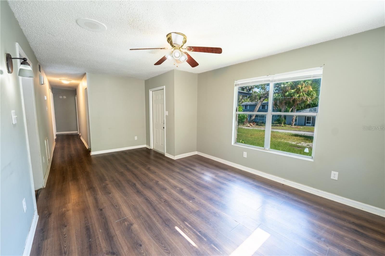 535 W Division St, Deland, FL 32720 photo
