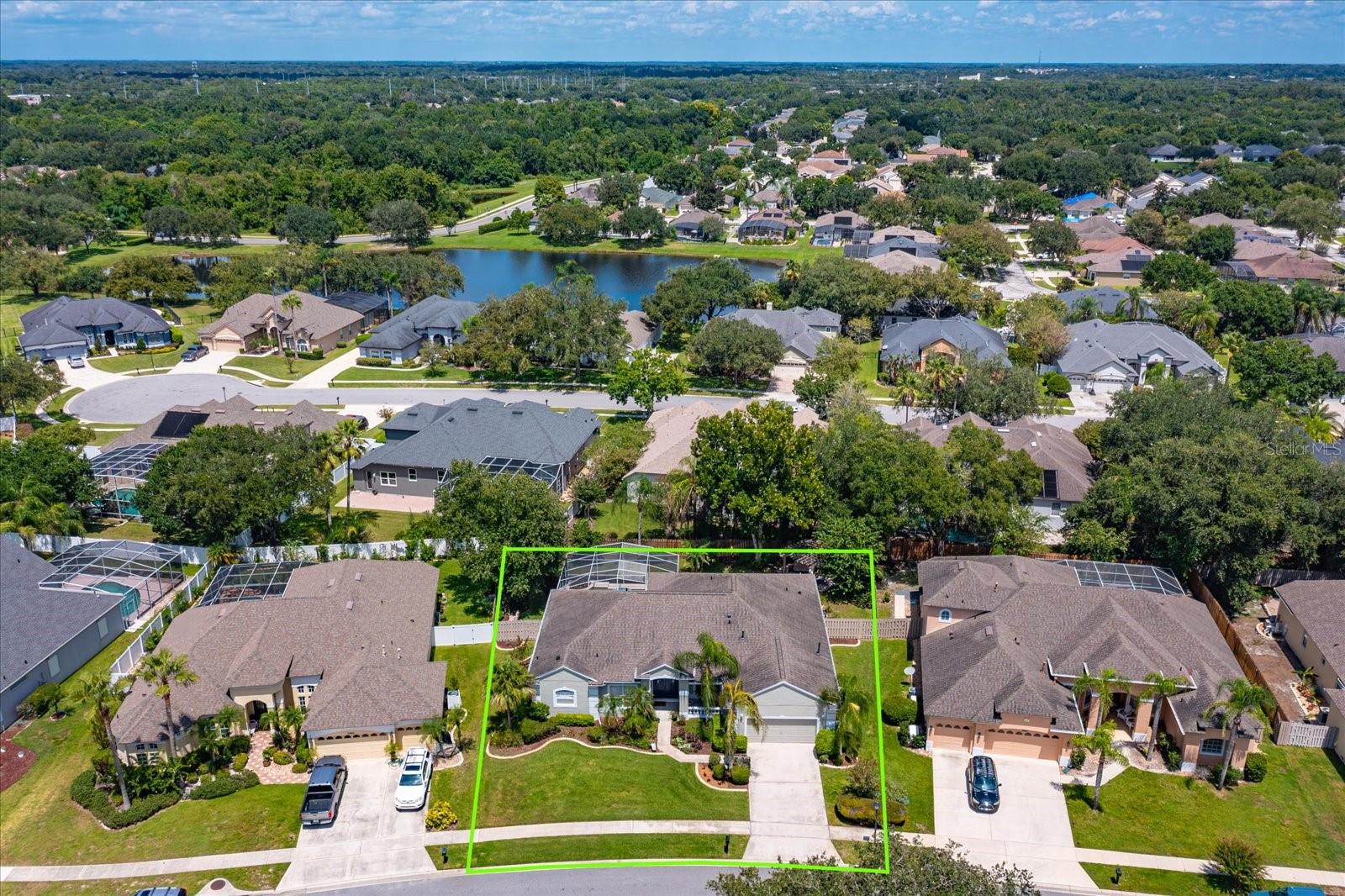 2898 Oak Bluff Way, Oviedo, FL 32765 photo